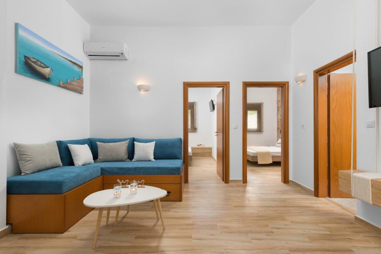 Villa Diafani, Εirini Exteriör bild